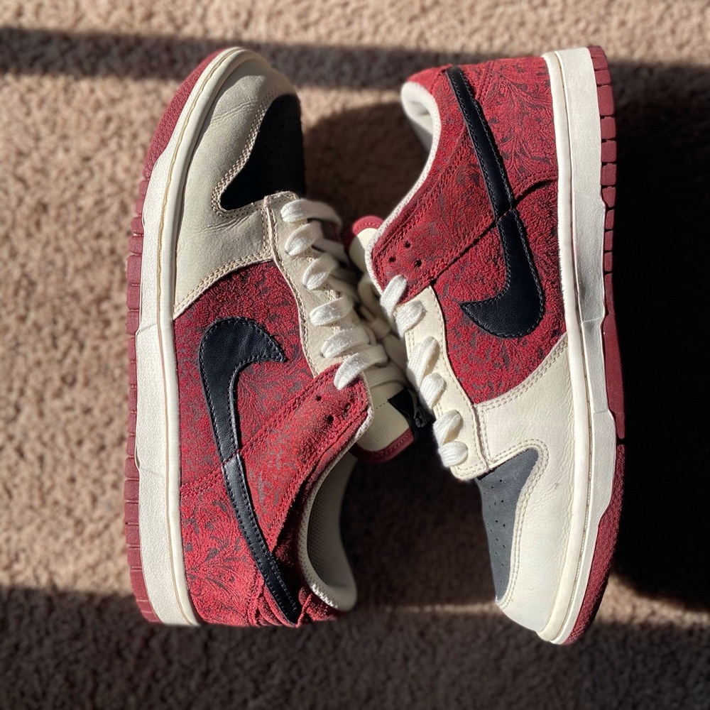 Nike Dunk Low Hibiscus Flower Pack